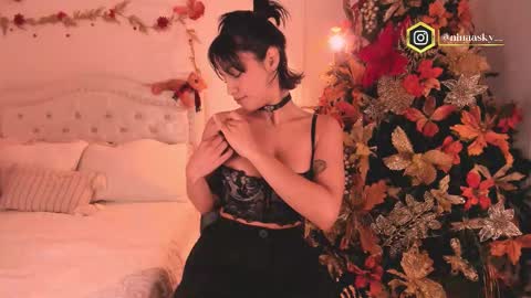 Snapshot of ninaa_sky chatting on December 15, 2025, 11:20 pm online show from December 15, 2025, 11:20 pm