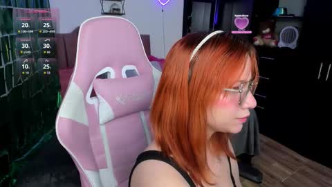 Nina online show from March 17, 2026, 3:33 am