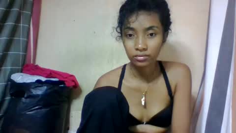ninaeaa online show from June 18, 2026, 9:25 am