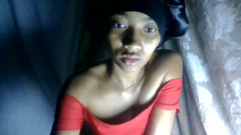 ninaeaa online show from June 24, 2026, 4:55 am