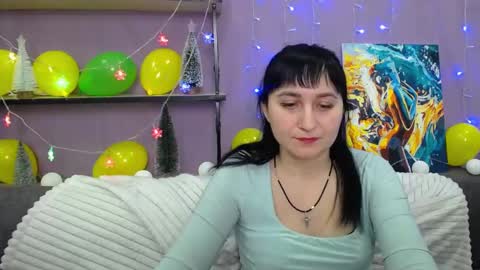Snapshot of ninaflawlees chatting on January 16, 2025, 1:37 am ninaflawlees online show from January 16, 2025, 1:37 am