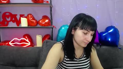 Snapshot of ninaflawlees chatting on March 1, 2025, 10:21 pm ninaflawlees online show from March 1, 2025, 10:21 pm