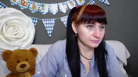Snapshot of ninaflawlees chatting on October 6, 2025, 12:02 pm ninaflawlees online show from October 6, 2025, 12:02 pm