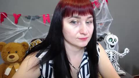 Snapshot of ninaflawlees chatting on October 24, 2025, 11:50 am ninaflawlees online show from October 24, 2025, 11:50 am
