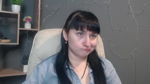 ninaflawlees online show from December 3, 2025, 12:58 pm