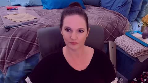 Nina Jaymes online show from October 9, 2025, 10:30 pm