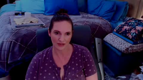 Nina Jaymes online show from June 26, 2026, 10:52 am
