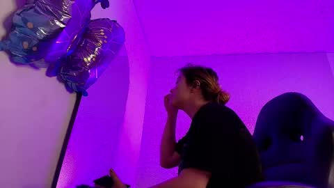 Nina online show from February 3, 2026, 11:37 am