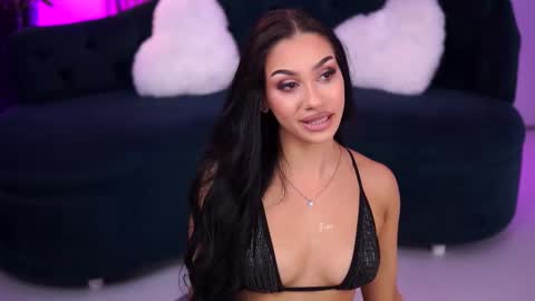 Snapshot of ninasolenne chatting on October 8, 2025, 7:00 pm Ninna online show from October 8, 2025, 7:00 pm