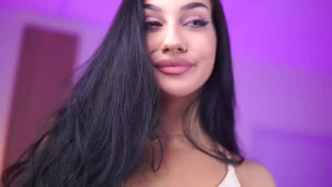 Snapshot of ninasolenne chatting on October 15, 2025, 7:03 pm Ninna online show from October 15, 2025, 7:03 pm
