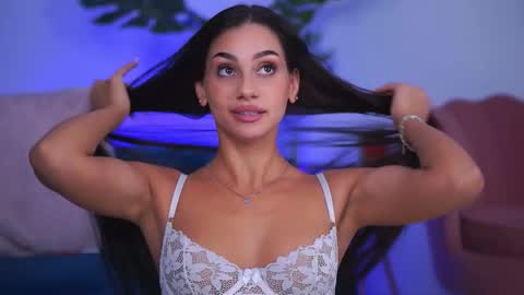 Ninna online show from March 22, 2026, 8:23 pm