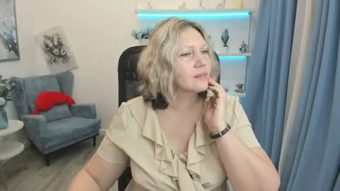ninastarle online show from June 7, 2026, 4:49 am