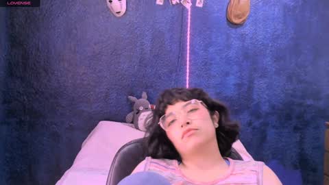 Nina online show from January 22, 2025, 2:56 pm