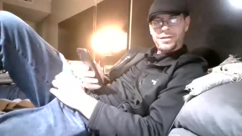 Snapshot of nineinchbronco chatting on November 16, 2025, 11:27 am nineinchbronco online show from November 16, 2025, 11:27 am