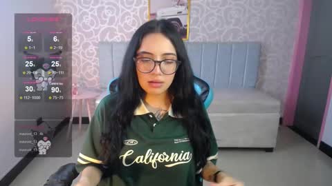 Snapshot of ninfa_ch chatting on January 25, 2025, 12:48 am Ninfa online show from January 25, 2025, 12:48 am