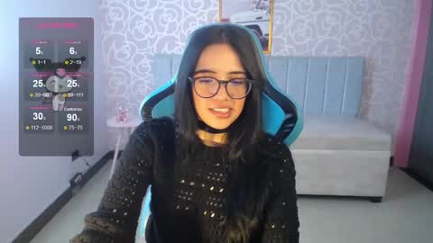 Snapshot of ninfa_ch chatting on January 28, 2025, 5:24 pm Ninfa online show from January 28, 2025, 5:24 pm