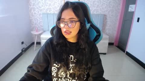 Snapshot of ninfa_ch chatting on February 20, 2025, 11:09 am Ninfa online show from February 20, 2025, 11:09 am