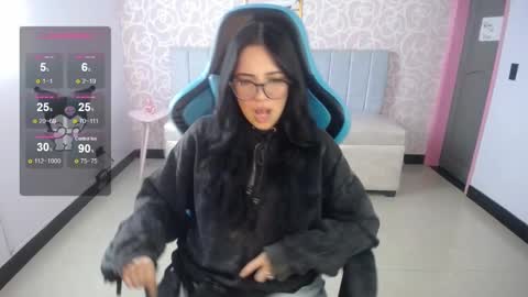 Snapshot of ninfa_ch chatting on February 22, 2025, 11:13 am Ninfa online show from February 22, 2025, 11:13 am