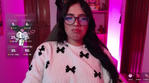 Snapshot of ninfa_ch chatting on March 7, 2025, 12:34 pm Ninfa online show from March 7, 2025, 12:34 pm