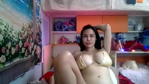 SunnyNatalie Wang online show from May 4, 2026, 8:21 am