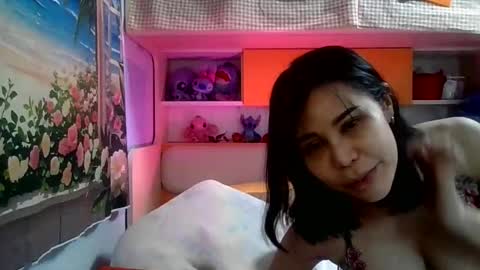 SunnyNatalie Wang online show from May 6, 2026, 8:41 am
