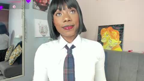 NINI  online show from March 9, 2025, 3:49 pm