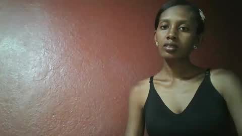 ninie246746 online show from January 5, 2025, 4:58 am