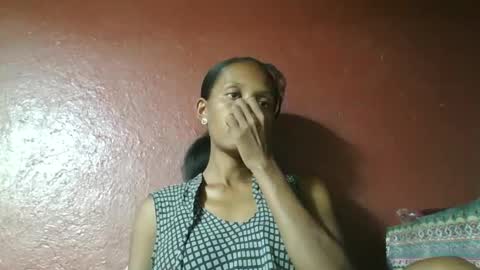 ninie246746 online show from February 20, 2025, 5:33 am