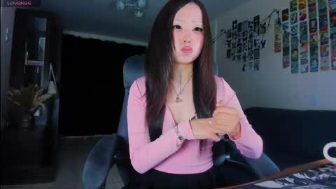Yumi  ig yumibaee online show from May 7, 2026, 8:36 pm