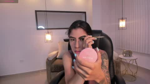 ninna_asppen online show from April 5, 2026, 6:21 am