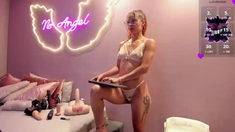 Ninna  online show from February 20, 2025, 11:09 am