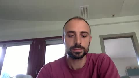 ninni2911 online show from September 17, 2025, 8:27 am