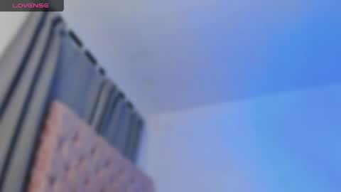 Ninon Beart online show from May 15, 2026, 4:30 am