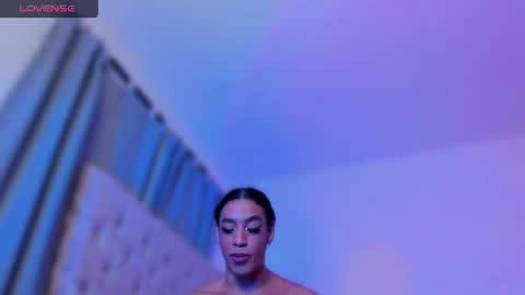 Ninon Beart online show from May 15, 2026, 11:56 pm