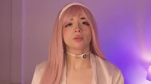 nioki_ online show from June 19, 2026, 12:20 pm