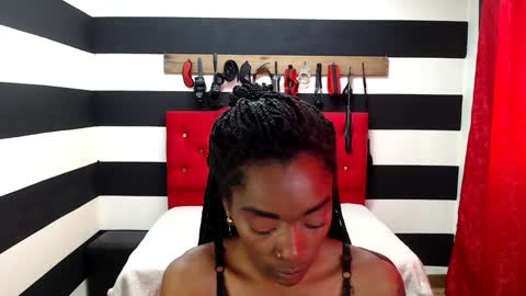 Snapshot of nirak_sf chatting on December 9, 2024, 2:06 pm Nirak online show from December 9, 2024, 2:06 pm