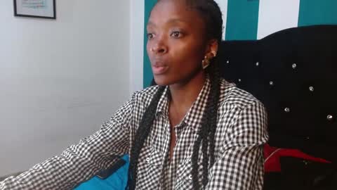 Snapshot of nirak_sf chatting on January 16, 2025, 1:58 pm Nirak online show from January 16, 2025, 1:58 pm