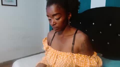 Snapshot of nirak_sf chatting on February 18, 2025, 8:47 pm Nirak online show from February 18, 2025, 8:47 pm