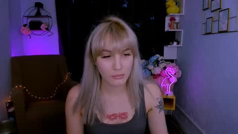 Snapshot of niri_vex chatting on September 28, 2025, 7:30 pm niri_vex online show from September 28, 2025, 7:30 pm