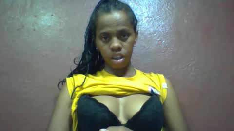 Snapshot of nirinahfy chatting on January 12, 2025, 3:36 pm nirinahfy online show from January 12, 2025, 3:36 pm