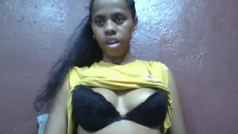Snapshot of nirinahfy chatting on February 22, 2025, 6:30 pm nirinahfy online show from February 22, 2025, 6:30 pm
