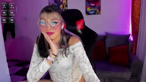 Snapshot of nirit3183 chatting on February 27, 2026, 11:49 pm Daph J online show from February 27, 2026, 11:49 pm