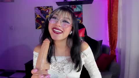 Snapshot of nirit3183 chatting on March 20, 2026, 10:14 pm Daph J online show from March 20, 2026, 10:14 pm