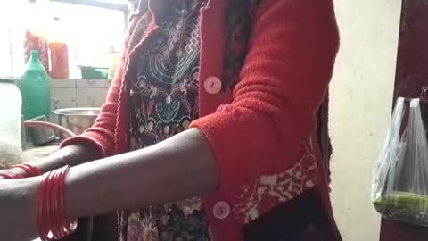 Nisha online show from January 3, 2025, 3:38 am