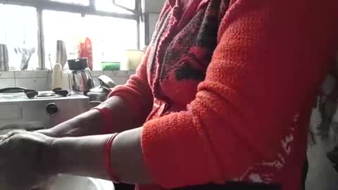 Nisha online show from January 13, 2025, 6:49 am