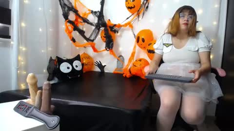 Niuk online show from October 27, 2025, 4:55 pm