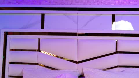 Nixx  online show from January 14, 2026, 3:45 am