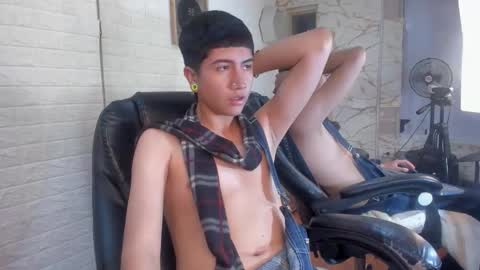 nixx_carpio online show from December 19, 2025, 5:36 am