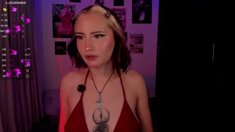 Snapshot of nixxie_ chatting on April 10, 2026, 2:06 am Nixxie online show from April 10, 2026, 2:06 am
