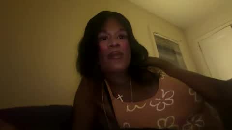 niyaloves_223 online show from May 1, 2026, 7:02 am